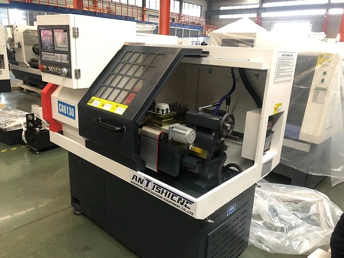 info-1-1 Horizontal Turning Lathe factory